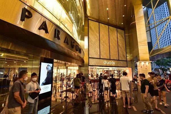 零售商在经济衰退期生存需要创新和灵活性