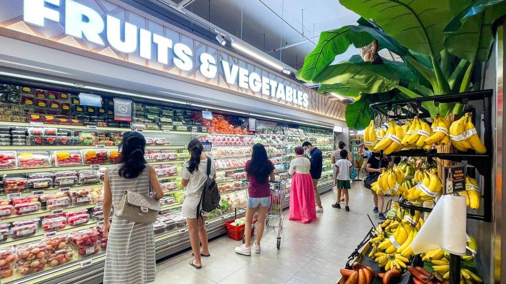 新加坡首间鸡尾酒吧超市🍷FairPrice Xtra Parkway Parade开张啦🎉附设用餐区、超多美食投喂你