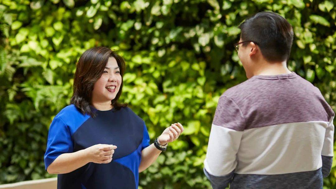 新加坡国立大学送给全体女性职员的一份礼物