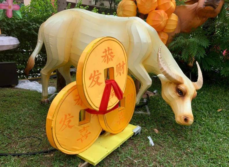 新加坡唐人街解锁网红打卡新姿势，网友：满满的丰收味儿