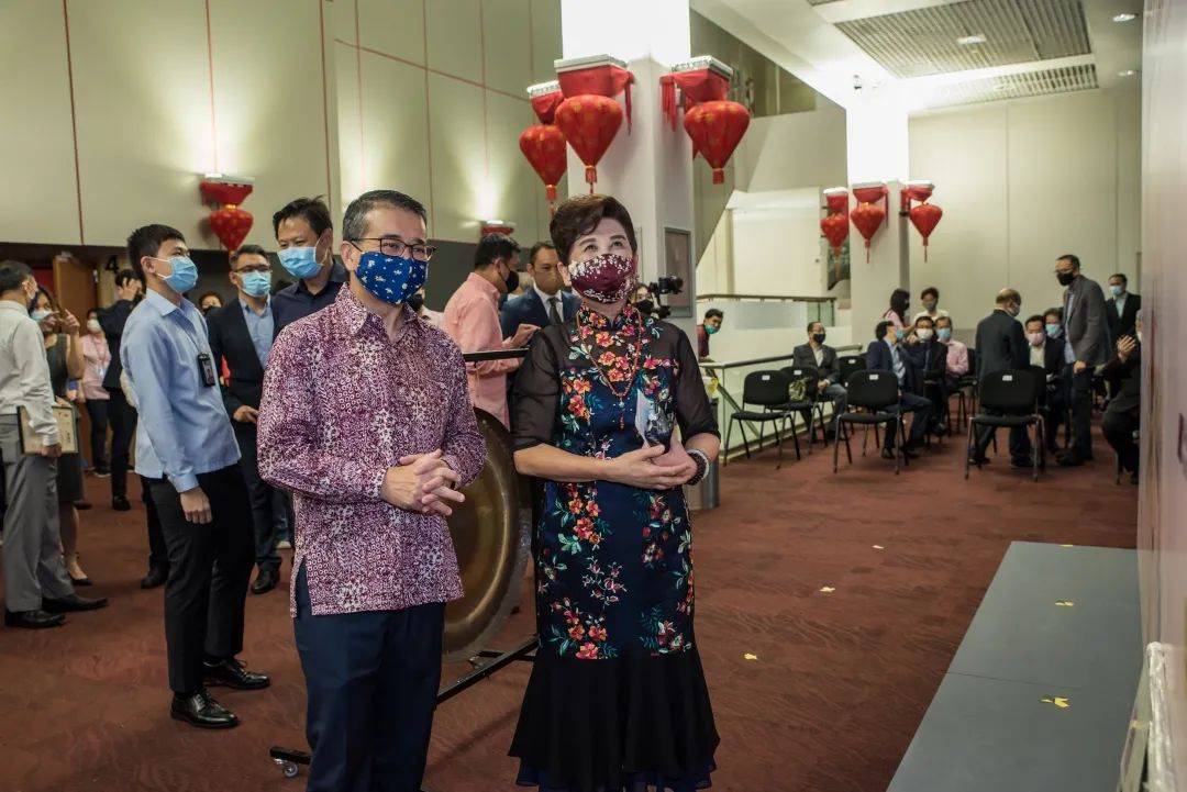 春城洋溢华夏情 不忘初心向前行