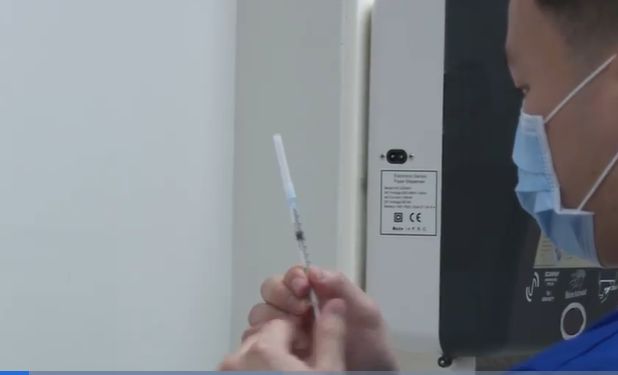 新加坡颜金勇：综合与私人诊所日后会设疫苗接种中心