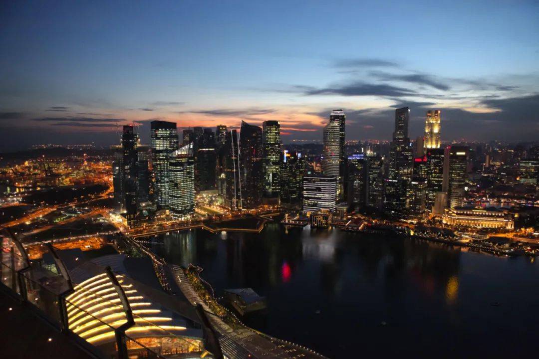新加坡，理想中的“空中花园”