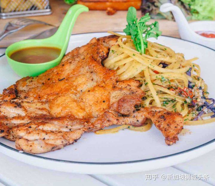 淡滨尼 Tampines:新加坡地铁站吃喝全攻略