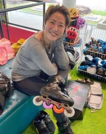 享受单身 不考虑冻卵 许美珍学直排滑轮