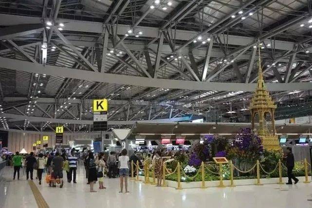 泰国“疫苗护照”或将出台,在新加坡接种过疫苗的人入境无须隔离