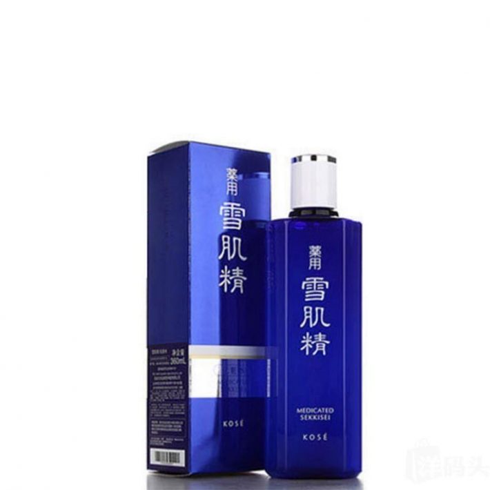 cgvubvegv5yaa5awaacbxhxjur4621_n_w_b