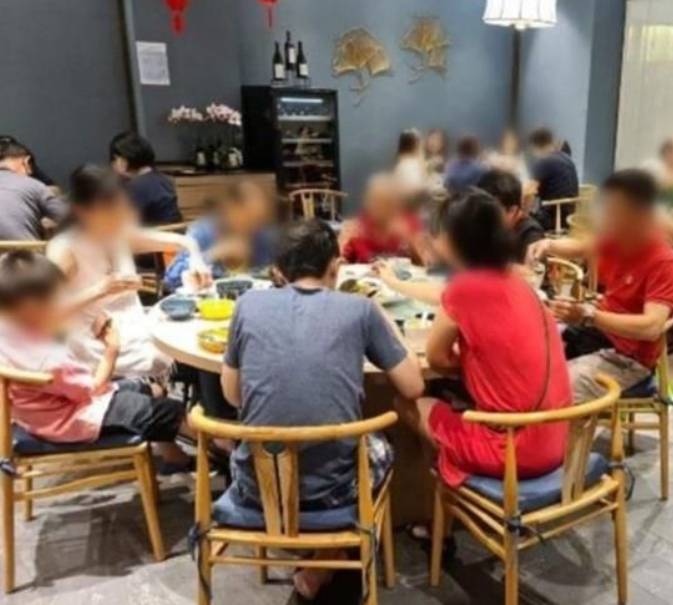 无一例外！新加坡6家餐馆违例关10天，团圆饭只准外带