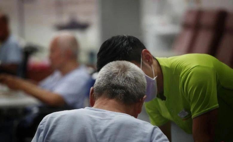 新加坡政府社区和福利服务义工人数过去10年增加两成