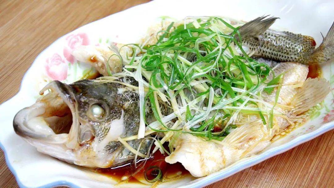 新加坡这家海鲜音乐餐厅要火！人均不到$40，还有现金红包免费领