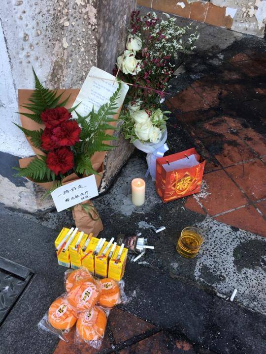 宝马撞店屋 闯火海救未婚夫 歌手烧伤危殆要打强心针