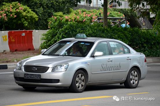 在新加坡搭计程车，车的颜色和计价有关吗