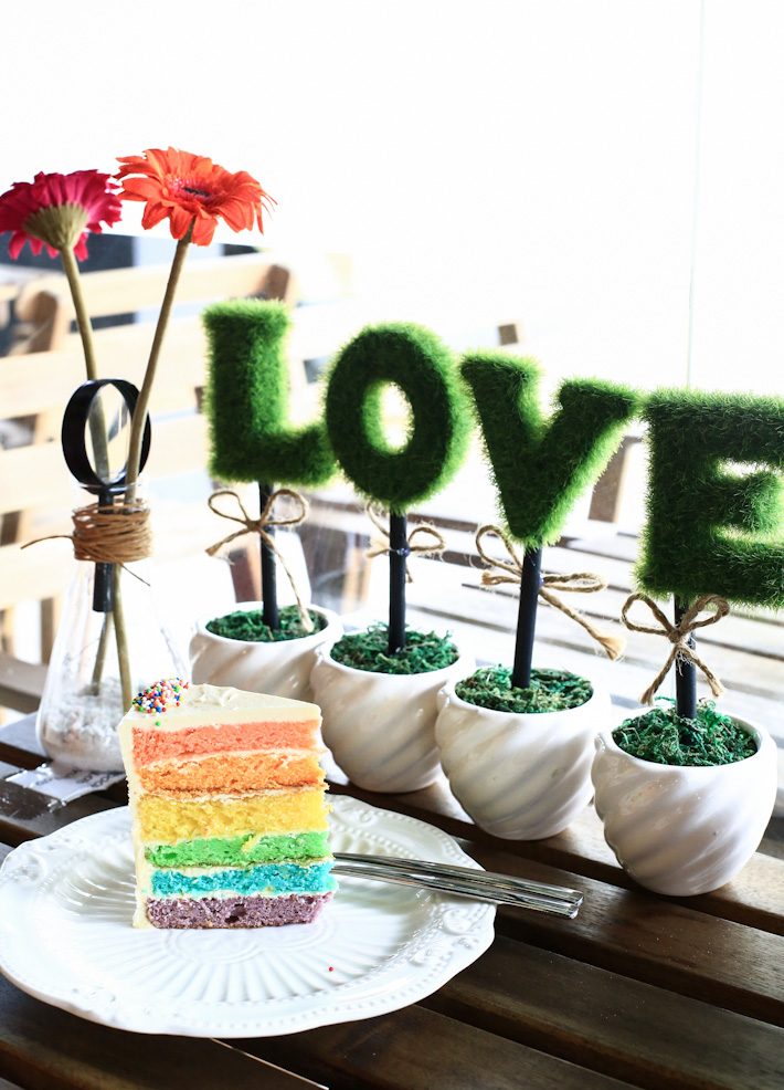 Rainbow-Cake-Love