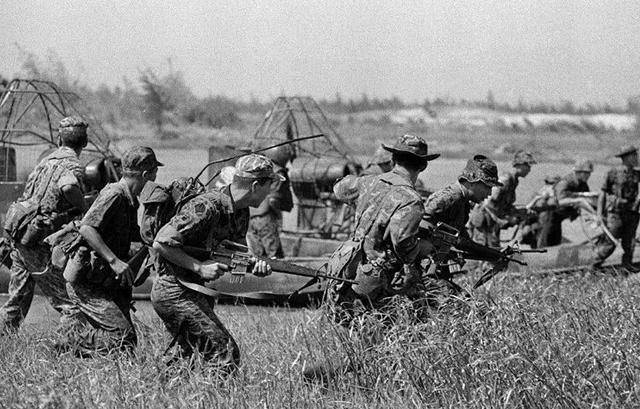 1978年，新加坡反对越南入侵柬埔寨，导致两国中断14年交流