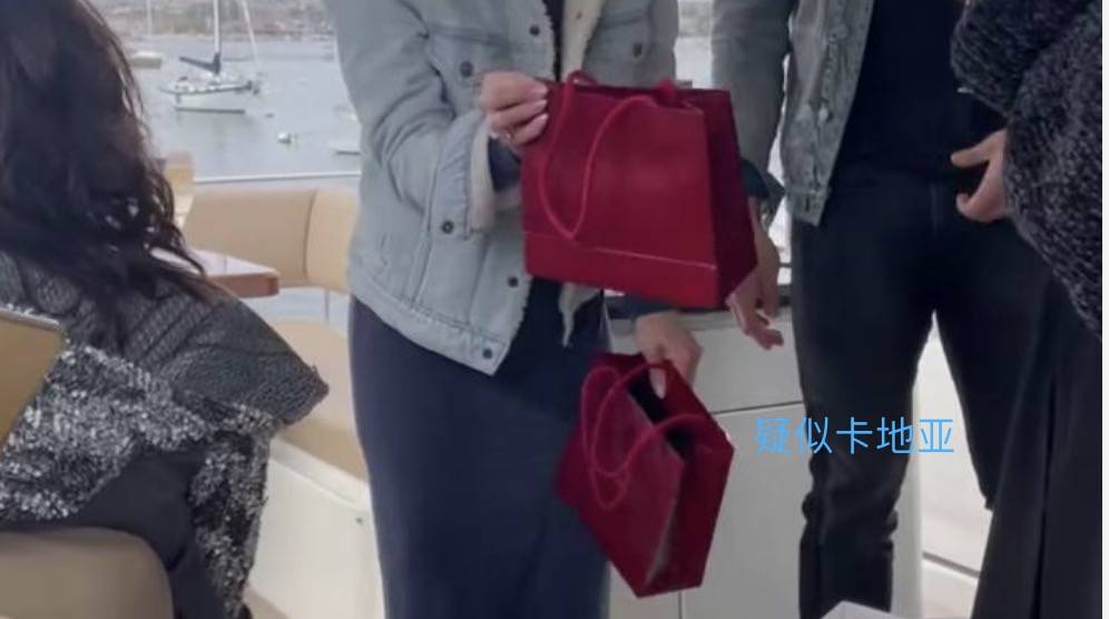 这个新加坡富二代上了亚裔富豪真人秀！手上戴一栋豪宅，跟宋朝太子妃做朋友