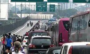 在新加坡工作有多幸福？996在新加坡不可行