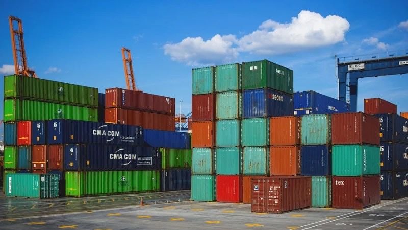 我国与英国签署的自贸协定于1月1日起生效