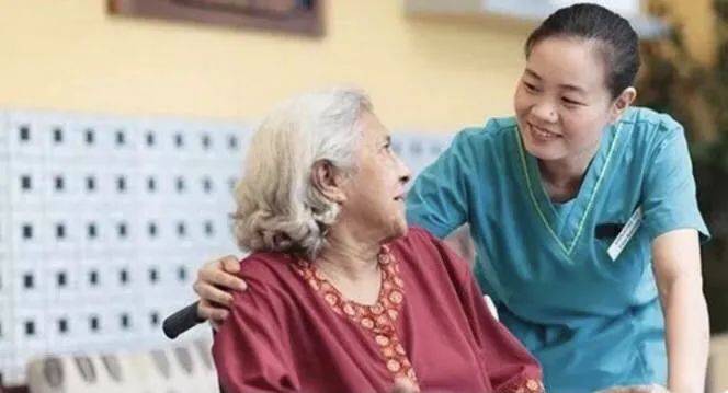 新加坡如何保障老年人的福利？这些政府直接提供的配套计划，你需要知道