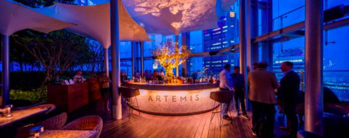 约上心爱的ta,一起去新加坡这几家餐厅共度属于你们的“凡尔赛”跨年夜吧