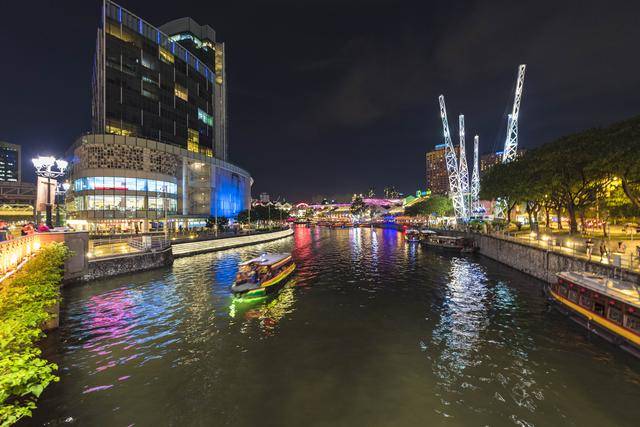 新加坡的夜景去哪里看？卡拉码头一定不要错过