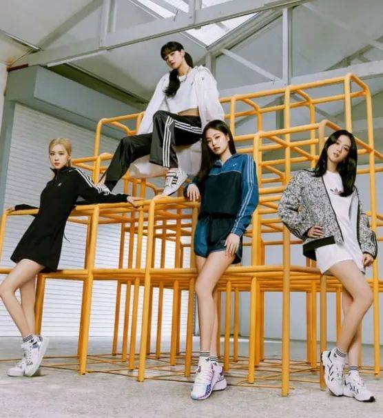 惊喜！​Watch Us Move春季女装系列来临