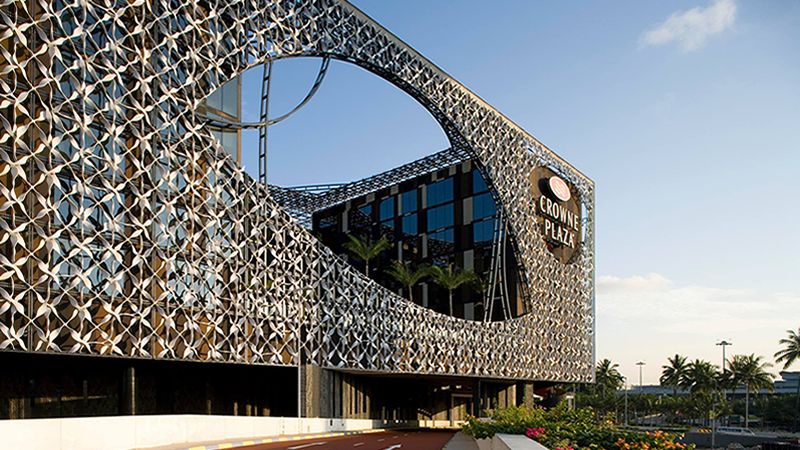 注意!冠病确诊病患曾多次到访樟宜机场皇冠假日酒店