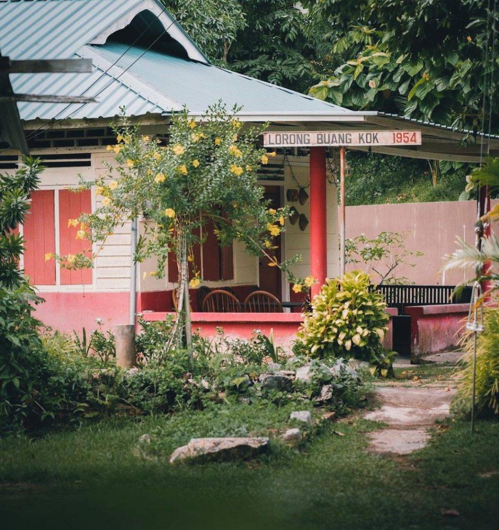 秘密景区！新加坡8座遗忘的角落🌂 徒步旅行好去处！消失的水库、战争遗物、遗弃古迹