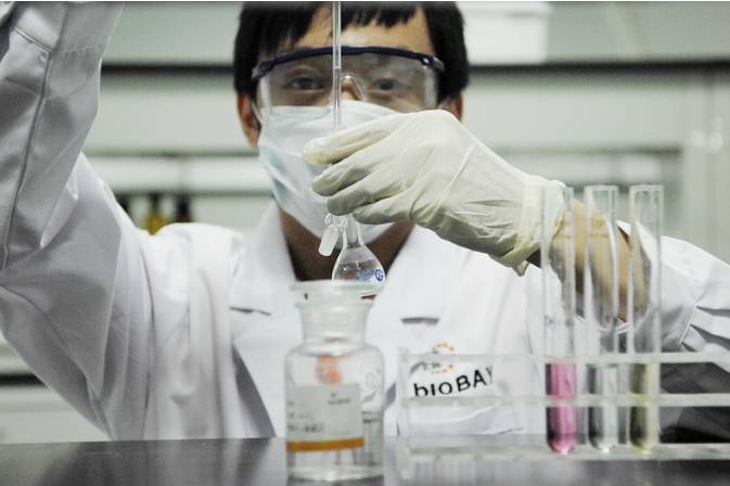 狮城热点 新加坡金管局鼓励民众使用电子红包