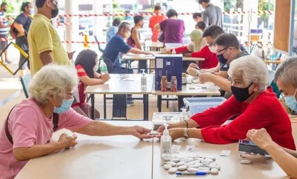 新加坡防疫“神器”数据被立法保护，“七宗罪”外不得调用