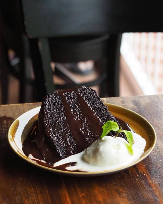 新加坡隐世咖啡厅！藏在马场里的Riders Cafe🐎 来一场慵懒偷闲早午餐，治愈那颗想旅游的心