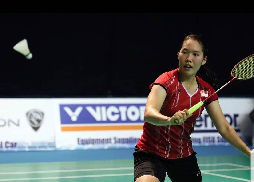 我是南洋理工大学医学院学生,也是新加坡羽毛球国家队一员