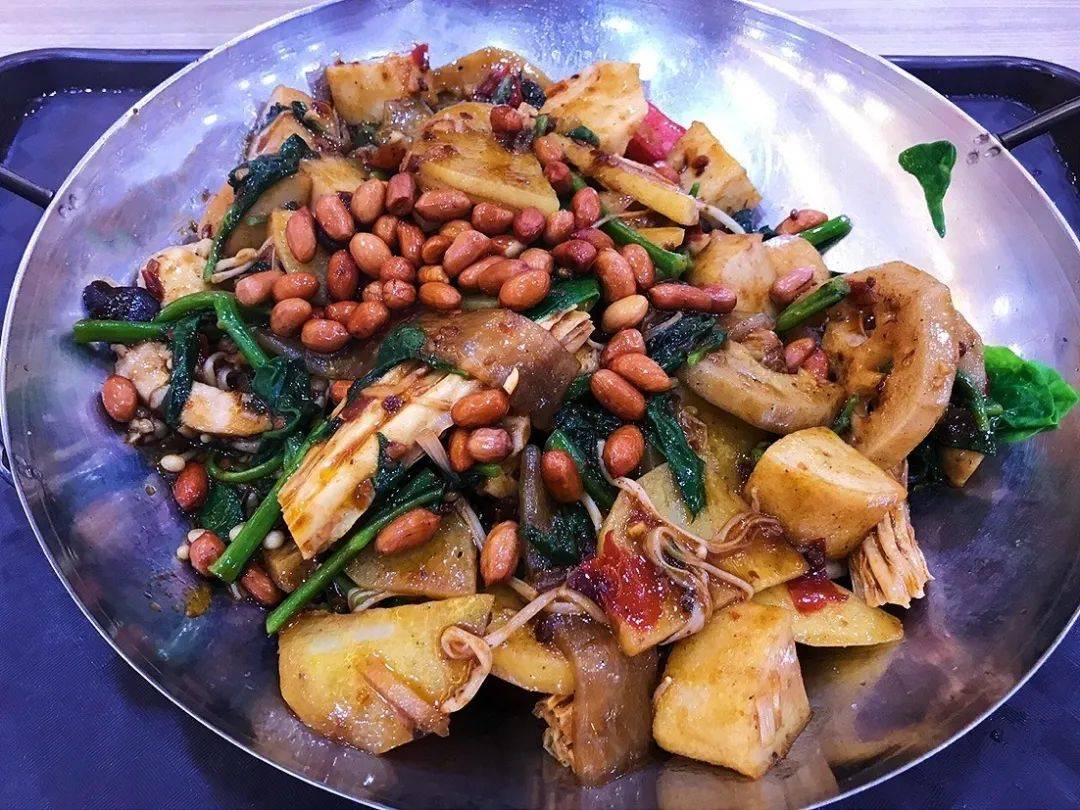 狮城高校美食 舌尖上的国大：你不能错过的食堂美食，约起