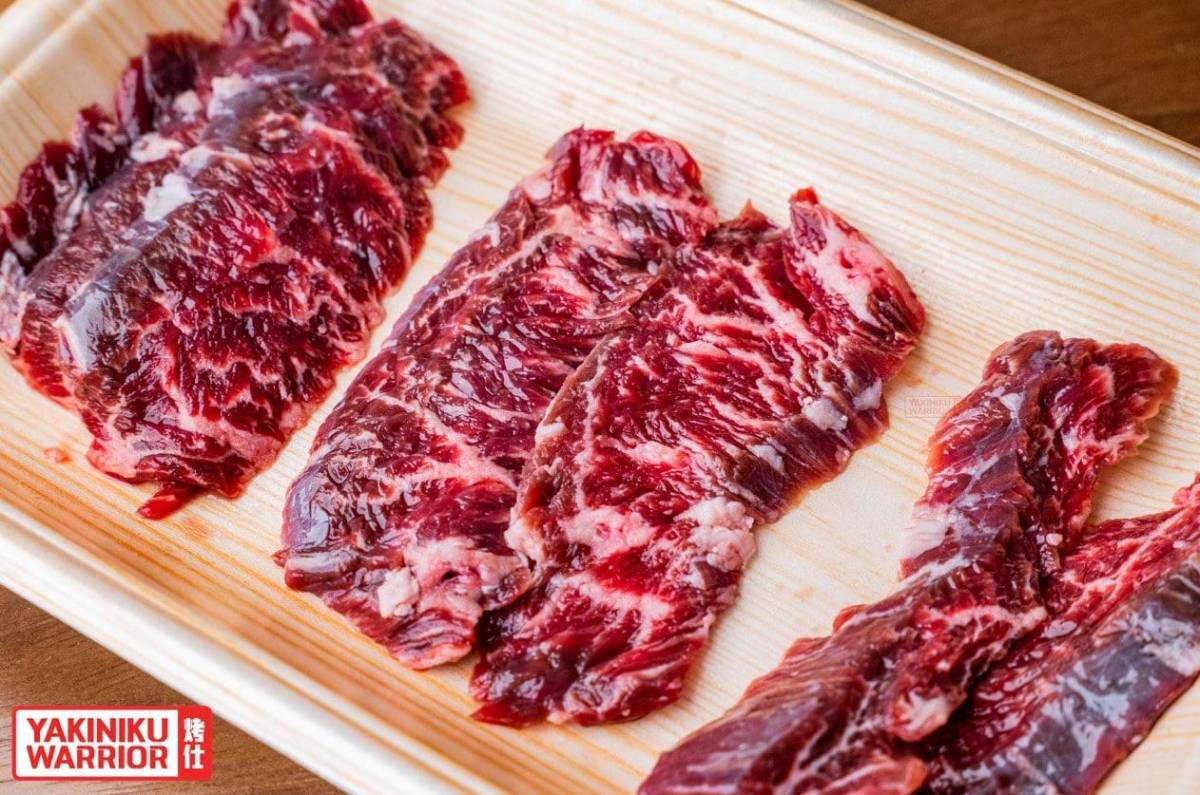 新加坡第一家咖啡馆里的日式烧肉；每份只需要$6++起