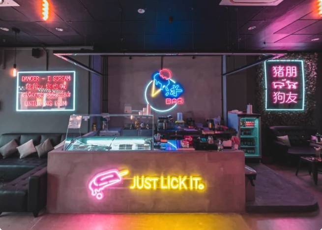 猪朋狗友咖啡厅 后港新咖啡厅 成为新打卡地点!冰淇淋,啤酒,华夫饼