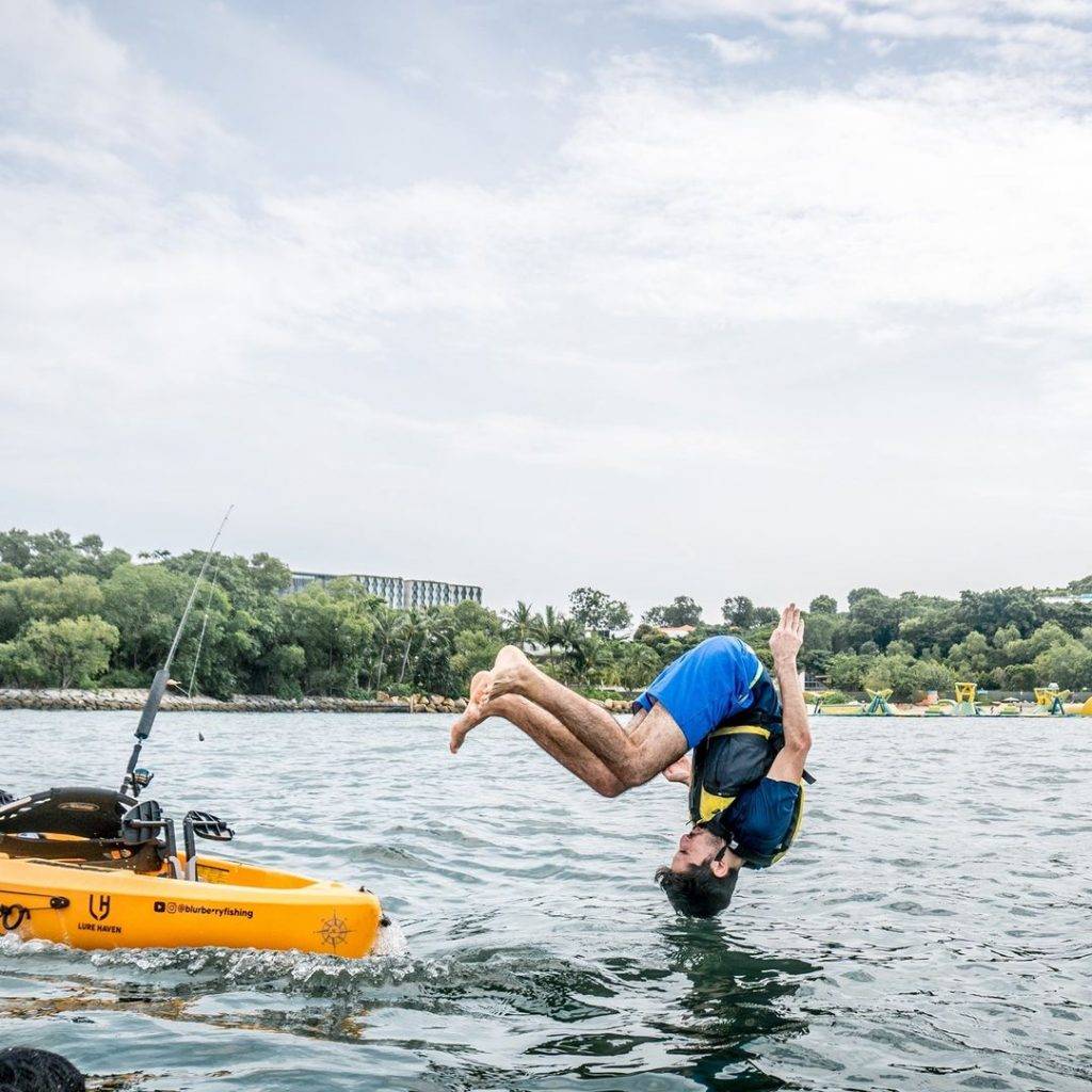 解锁新体验🔛 水上划行钓大鱼，Kayak Fishing Fever皮划艇垂钓之旅🎣 超夯花式玩法