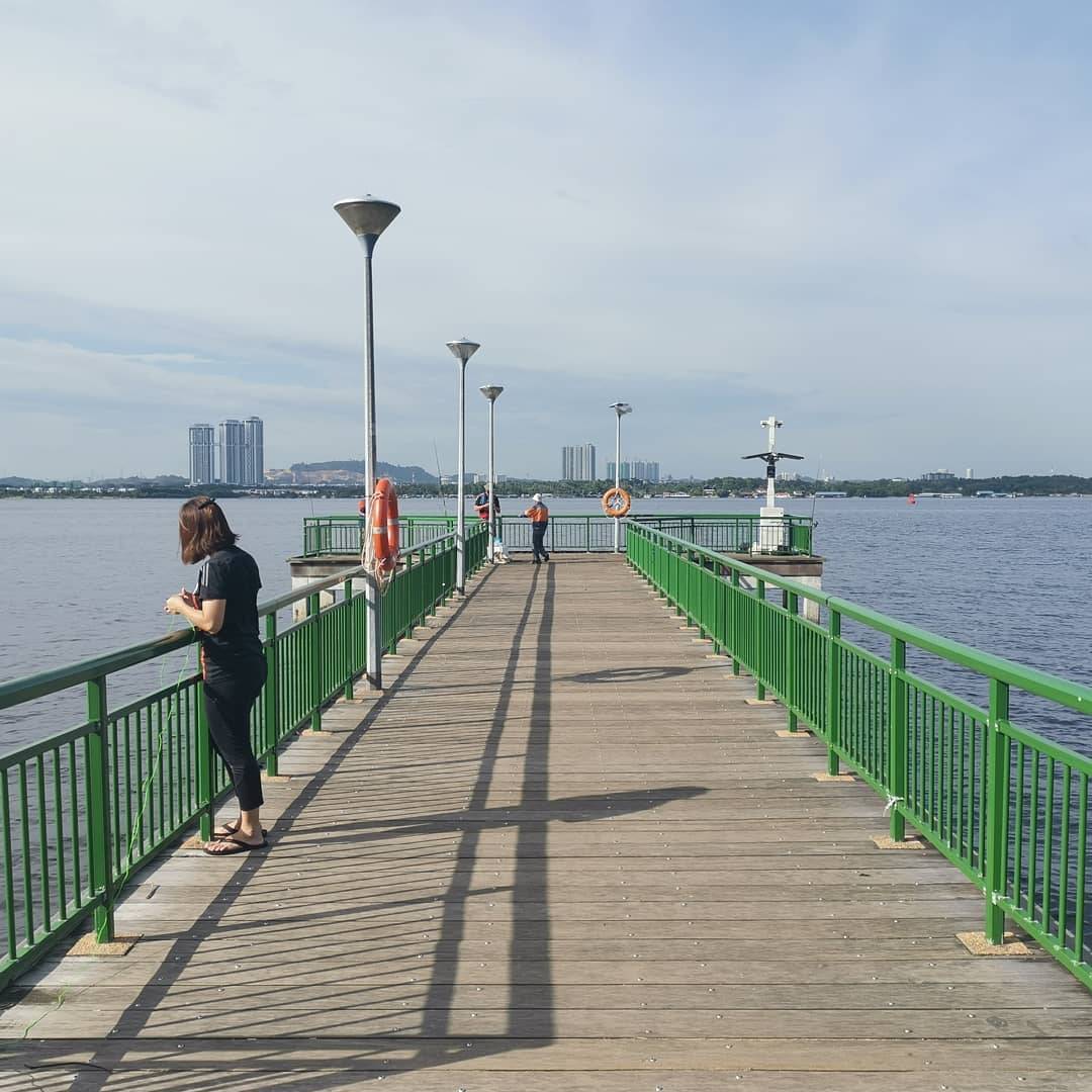 新加坡海岸公园🌊 Sembawang Park有趣玩法大公开🤫柔佛海峡景色+垂钓聚集地+户外烧烤炉