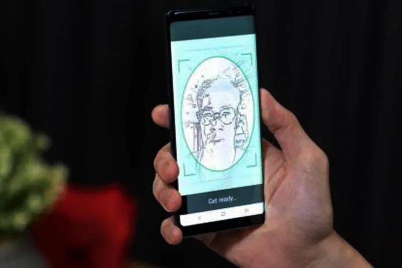 新加坡SingPass新增“多用户简讯双重认证”,孩子可代父母接收一次性密码