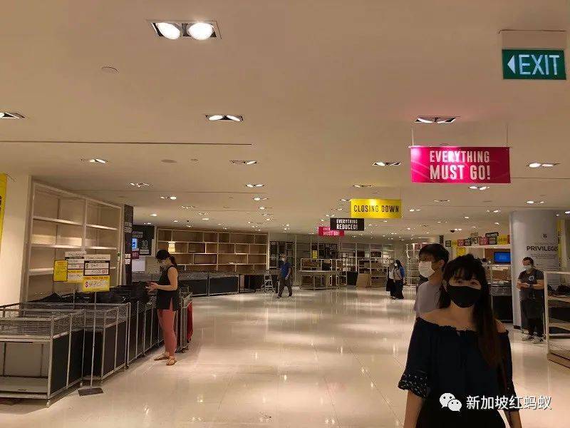 狮城百年商场关门前最后一个月，有什么不为人知的一面