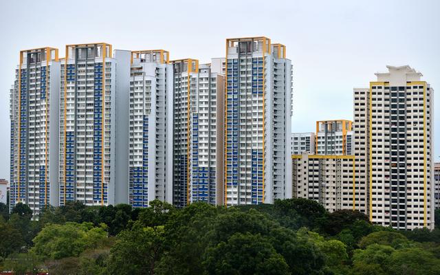 新加坡人多地少但却房价不高，这是为什么？
