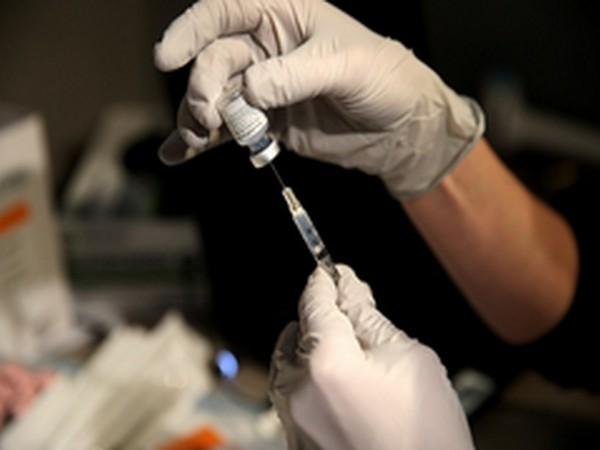 新加坡政府惊人数据显示：最近的新增病例中75%都接种过疫苗