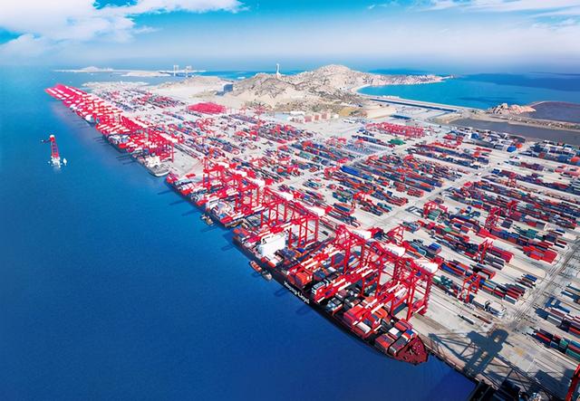 中国斥资700亿修建港口，新加坡曾极力反对，吞吐量媲美美国全部港口
