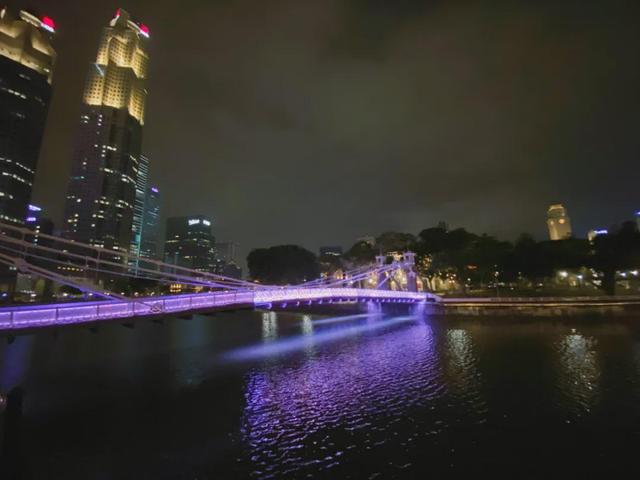 在新加坡住5星级酒店，是种什么样的体验？