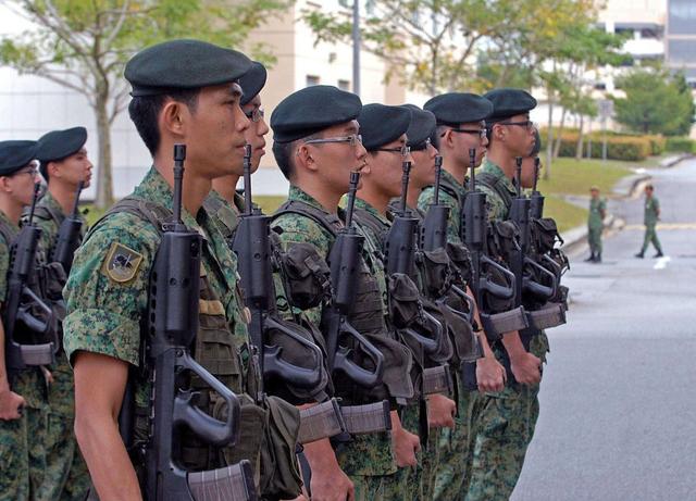 新加坡到底有多少軍隊呢？