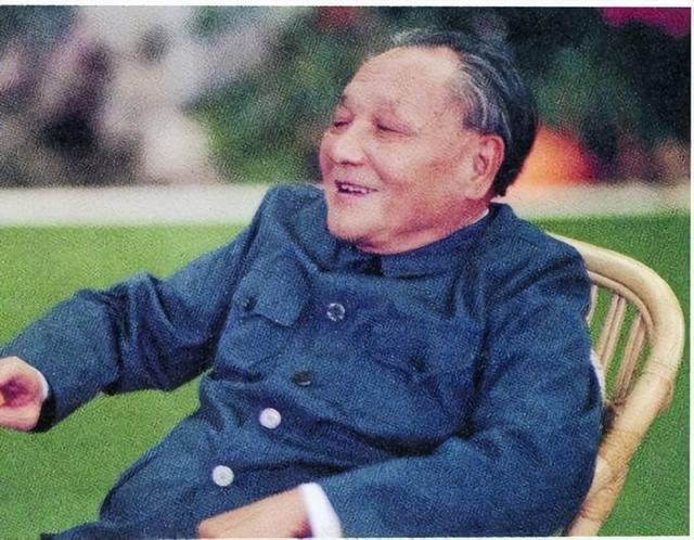 1978年邓小平访新加坡，会谈方法独特，李光耀：从未见过如此领袖