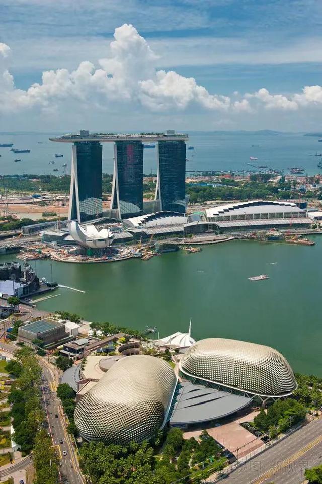 新加坡是東南亞旅遊勝地，當地人均GDP竟高達7萬美元