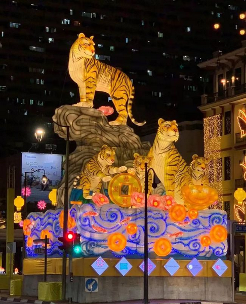 狮城春节欢乐多 新加坡喜迎虎年