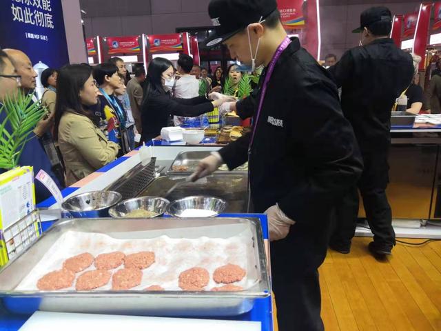 美国“植物肉”公司亮相进博会，看好中国市场