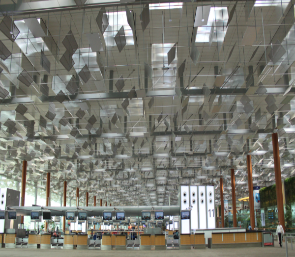 全年无休的新加坡樟宜机场为环保 如何做到节省能源？