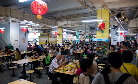 煲仔饭与印度煎饼的独特美味，在新加坡让人无法抵挡