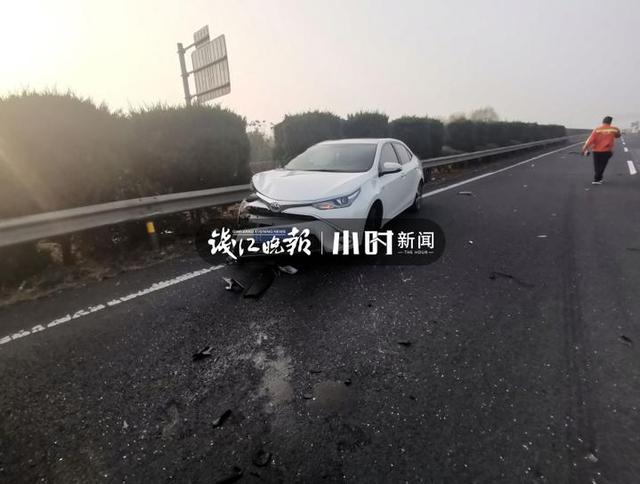 坐了一夜飛機緊接著開車上路，高速上開成“S”型，結果出事了